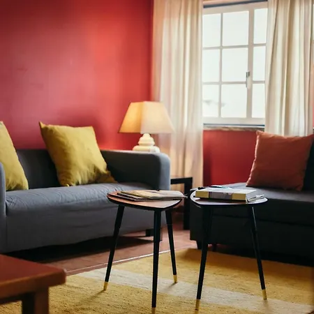 Best Houses 25: Charming Apartment, Great Location Peniche